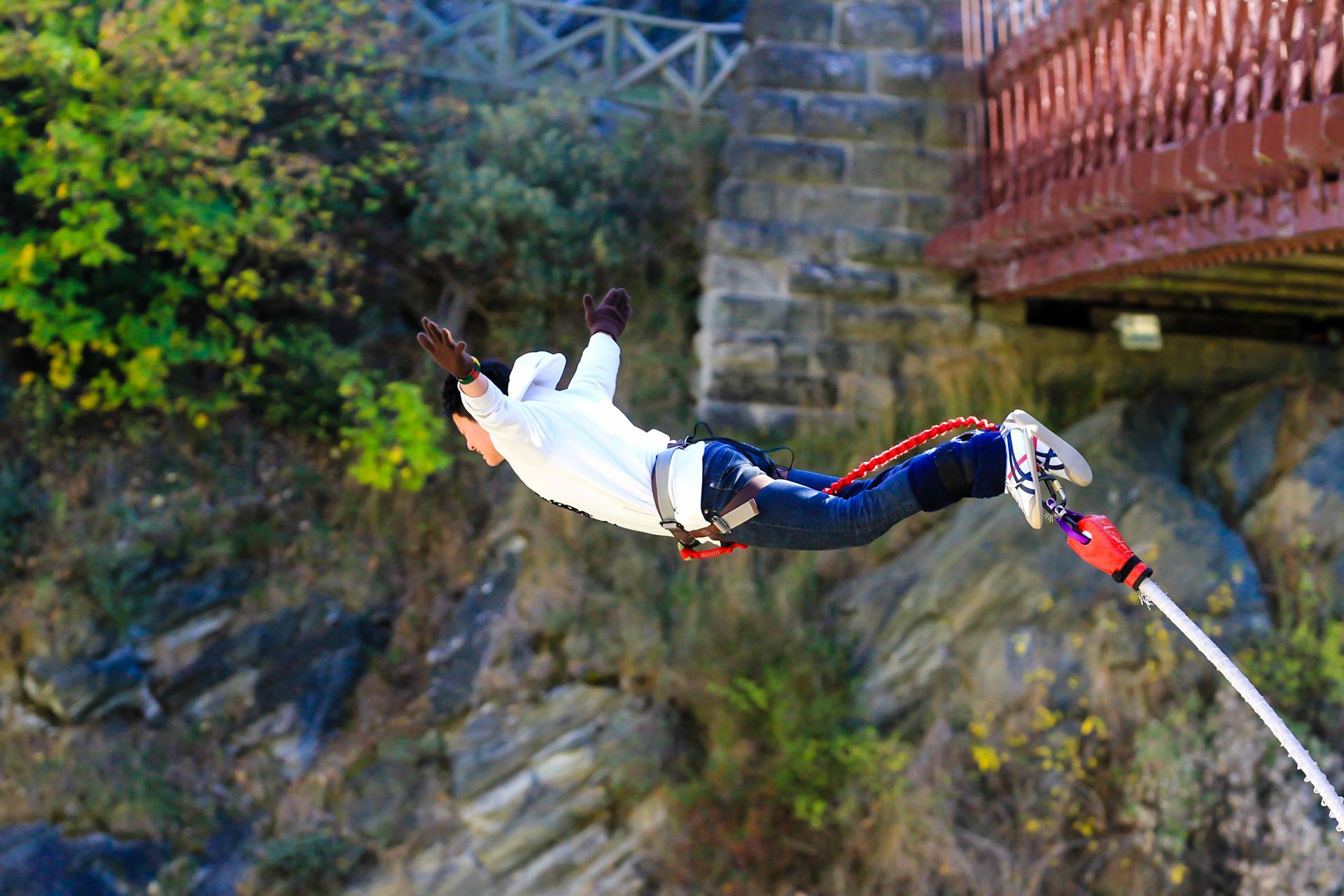 Jumping europabrücke bungee Inilah 10